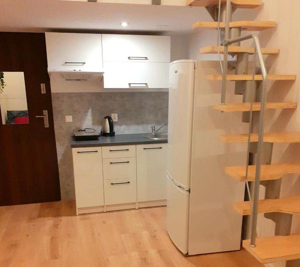 Hola Apartamenty Pomorska 65 ウッチ エクステリア 写真