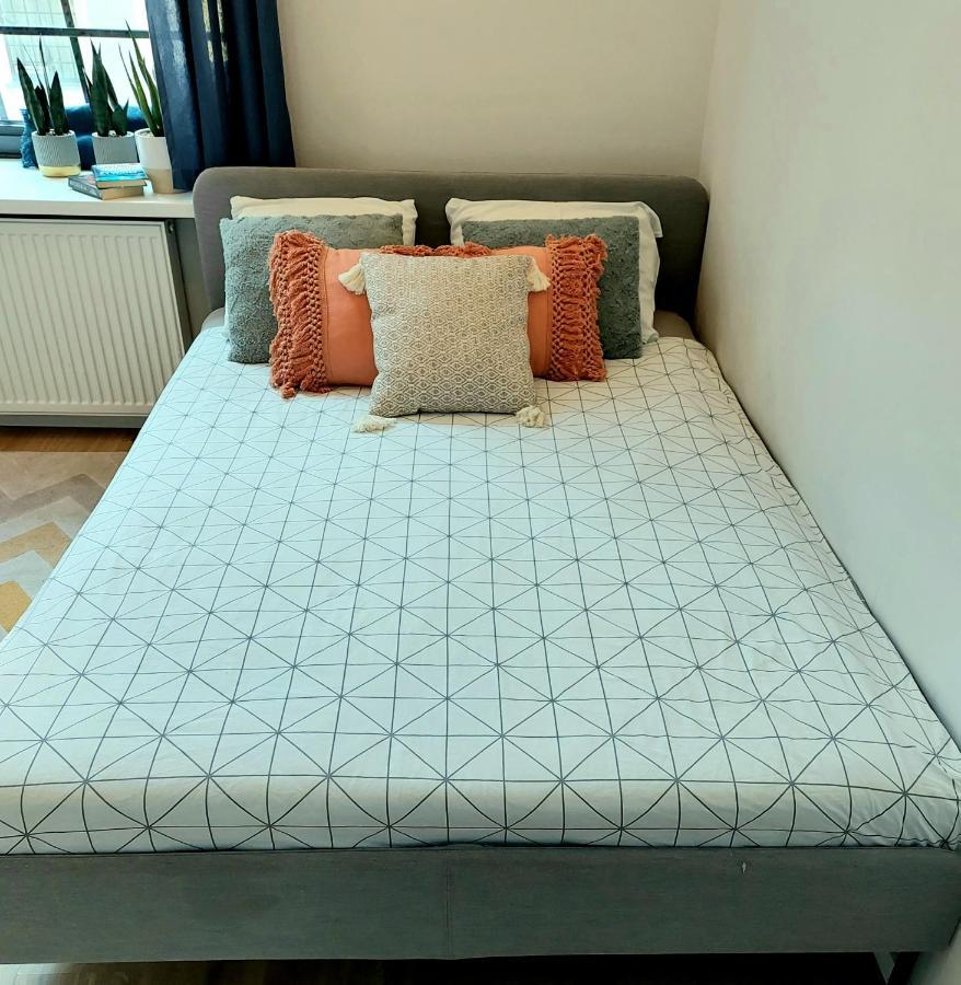 Hola Apartamenty Pomorska 65 ウッチ エクステリア 写真